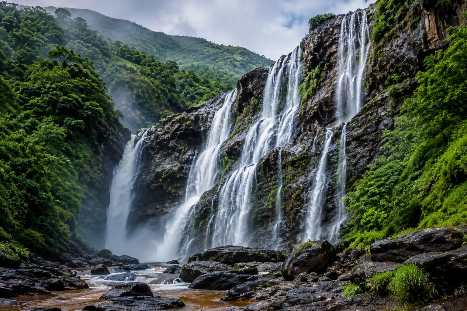Bhavali Waterfalls